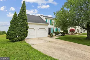20893 Fowlers Mill Cir, Ashburn, VA 20147 - Photo 13