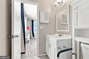 109 Biscayne Ct, Sterling, VA 20164 - Photo 27