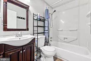 109 Biscayne Ct, Sterling, VA 20164 - Photo 25