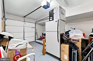 109 Biscayne Ct, Sterling, VA 20164 - Photo 49