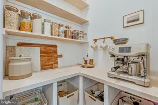 21884 Fieldthorn Terrace, Broadlands, VA 20148 - Photo 5