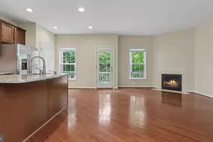 42371 Trellis Square, Brambleton, VA 20148 - Photo 29