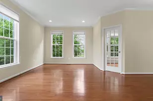 42371 Trellis Square, Brambleton, VA 20148 - Photo 15