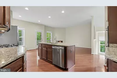 42371 Trellis Square, Brambleton, VA 20148 - Photo 23