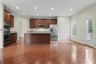 42371 Trellis Square, Brambleton, VA 20148 - Photo 27