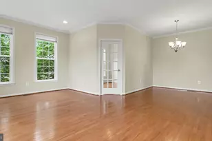 42371 Trellis Square, Brambleton, VA 20148 - Photo 17