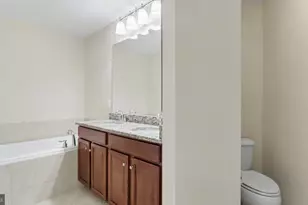 42371 Trellis Square, Brambleton, VA 20148 - Photo 37