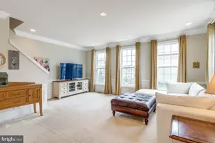 42713 Tunstall Terrace, Ashburn, VA 20147 - Photo 5