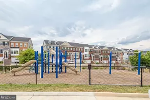 42713 Tunstall Terrace, Ashburn, VA 20147 - Photo 19