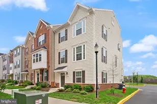 24550 Pommel Ter, Dulles, VA 20166 - Photo 3