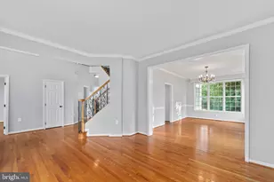 44309 Oldetowne Pl, Ashburn, VA 20147 - Photo 13