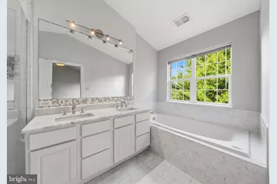 20750 Bridalveil Falls Terrace, Sterling, VA 20165 - Photo 21