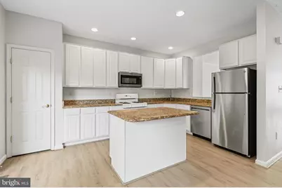 20750 Bridalveil Falls Terrace, Sterling, VA 20165 - Photo 11