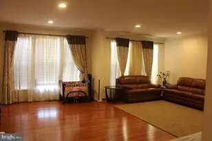 42387 Trellis Square, Brambleton, VA 20148 - Photo 9