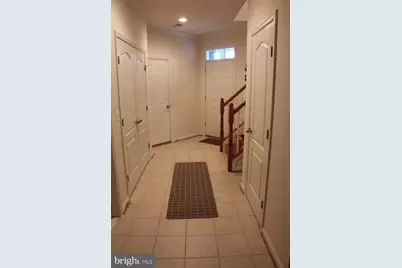 42387 Trellis Square, Brambleton, VA 20148 - Photo 3