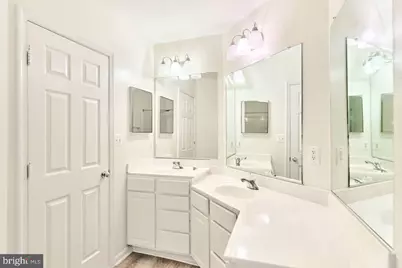 46358 Pryor Square, Sterling, VA 20165 - Photo 17