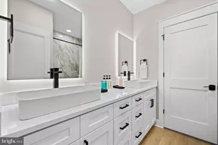 13549 Hanging Rock Ln, Lovettsville, VA 20180 - Photo 21