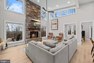 13549 Hanging Rock Ln, Lovettsville, VA 20180 - Photo 5