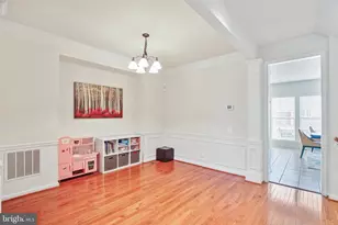 25501 Amber Gate Terrace, Chantilly, VA 20152 - Photo 11