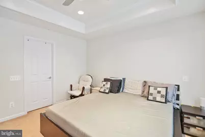 25501 Amber Gate Terrace, Chantilly, VA 20152 - Photo 15