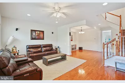 25501 Amber Gate Terrace, Chantilly, VA 20152 - Photo 7