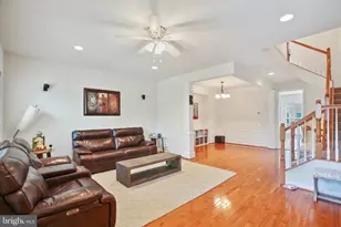25501 Amber Gate Terrace, Chantilly, VA 20152 - Photo 7