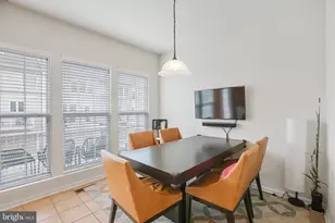 25501 Amber Gate Terrace, Chantilly, VA 20152 - Photo 5