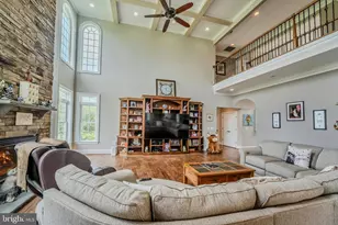 19949 Pleasant Meadow Ln, Purcellville, VA 20132 - Photo 15