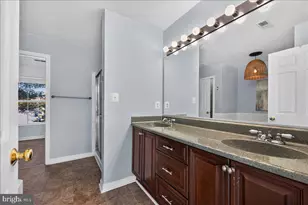 26129 Nimbleton Square, Chantilly, VA 20152 - Photo 23