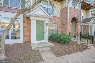 46964 Courtyard Sq, Sterling, VA 20164 - Photo 1
