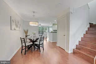 46964 Courtyard Sq, Sterling, VA 20164 - Photo 11