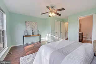 46964 Courtyard Sq, Sterling, VA 20164 - Photo 19