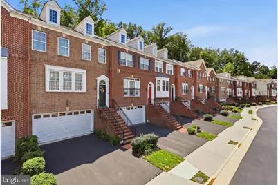 20200 Center Brook Square, Sterling, VA 20165 - Photo 3