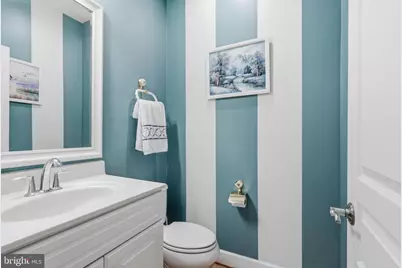 20200 Center Brook Square, Sterling, VA 20165 - Photo 19