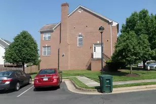 675 McLeary Square SE, Leesburg, VA 20175 - Photo 1