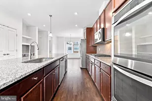43433 Robey Sq, Ashburn, VA 20148 - Photo 27