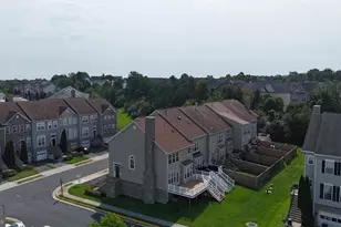 867 Stonefield Square NE, Leesburg, VA 20176 - Photo 15