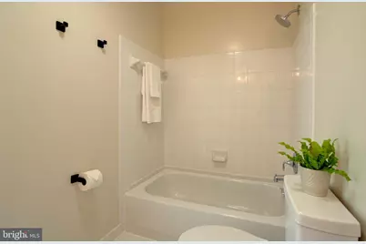 43242 Mission Hills Way, Leesburg, VA 20176 - Photo 17