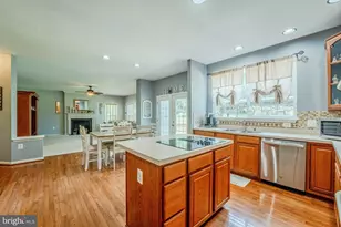 44226 Mohave Dr, Ashburn, VA 20147 - Photo 7