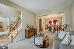 44226 Mohave Dr, Ashburn, VA 20147 - Photo 3