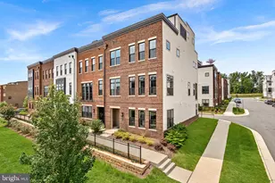 22168 Penelope Heights Terrace, Ashburn, VA 20148 - Photo 1
