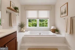 22582 Scattersville Gap Terrace, Ashburn, VA 20148 - Photo 23