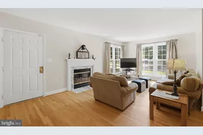 20896 Fowlers Mill Circle, Ashburn, VA 20147 - Photo 9
