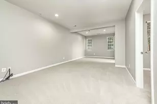 23253 Tradewind Dr, Ashburn, VA 20148 - Photo 27