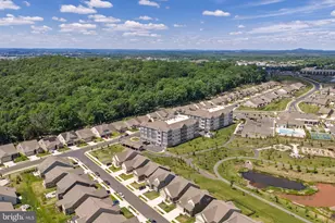 21630 Hawksbill High Cir, Sterling, VA 20164 - Photo 51