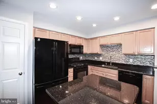 109 Shirley Square SE, Leesburg, VA 20175 - Photo 11