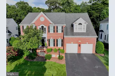20434 Cliftons Point Street, Sterling, VA 20165 - Photo 17