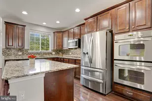 24837 Mason Terrace, Chantilly, VA 20152 - Photo 3