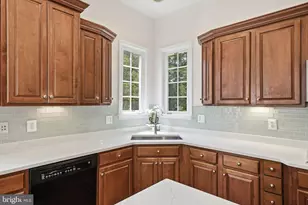 21817 Wingfoot Ct, Broadlands, VA 20148 - Photo 19
