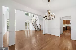 21817 Wingfoot Ct, Broadlands, VA 20148 - Photo 5